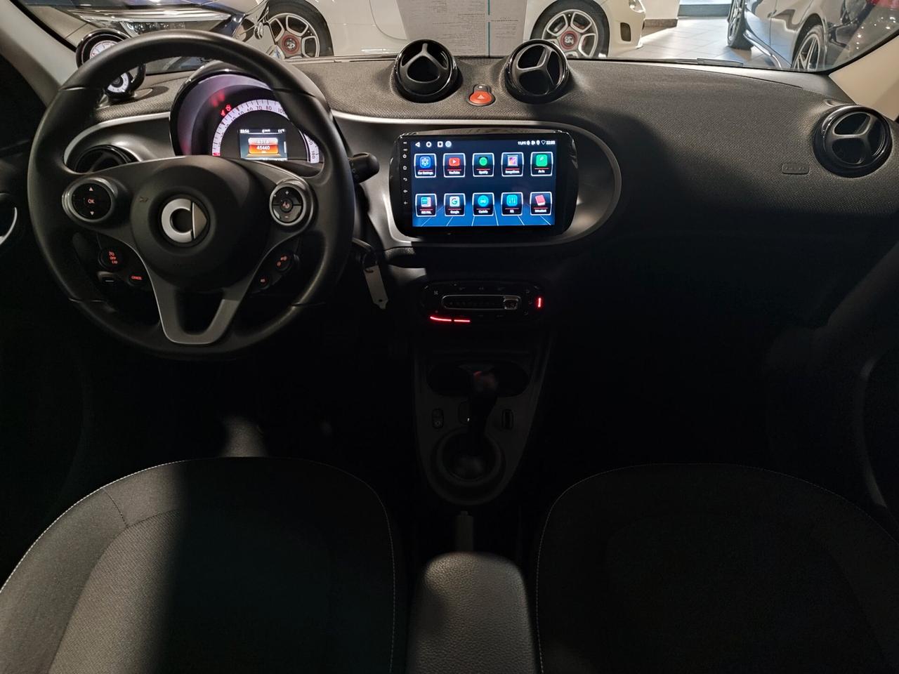 Smart ForFour 90 0.9 Turbo twinamic Passion my19 Android Touch 9"