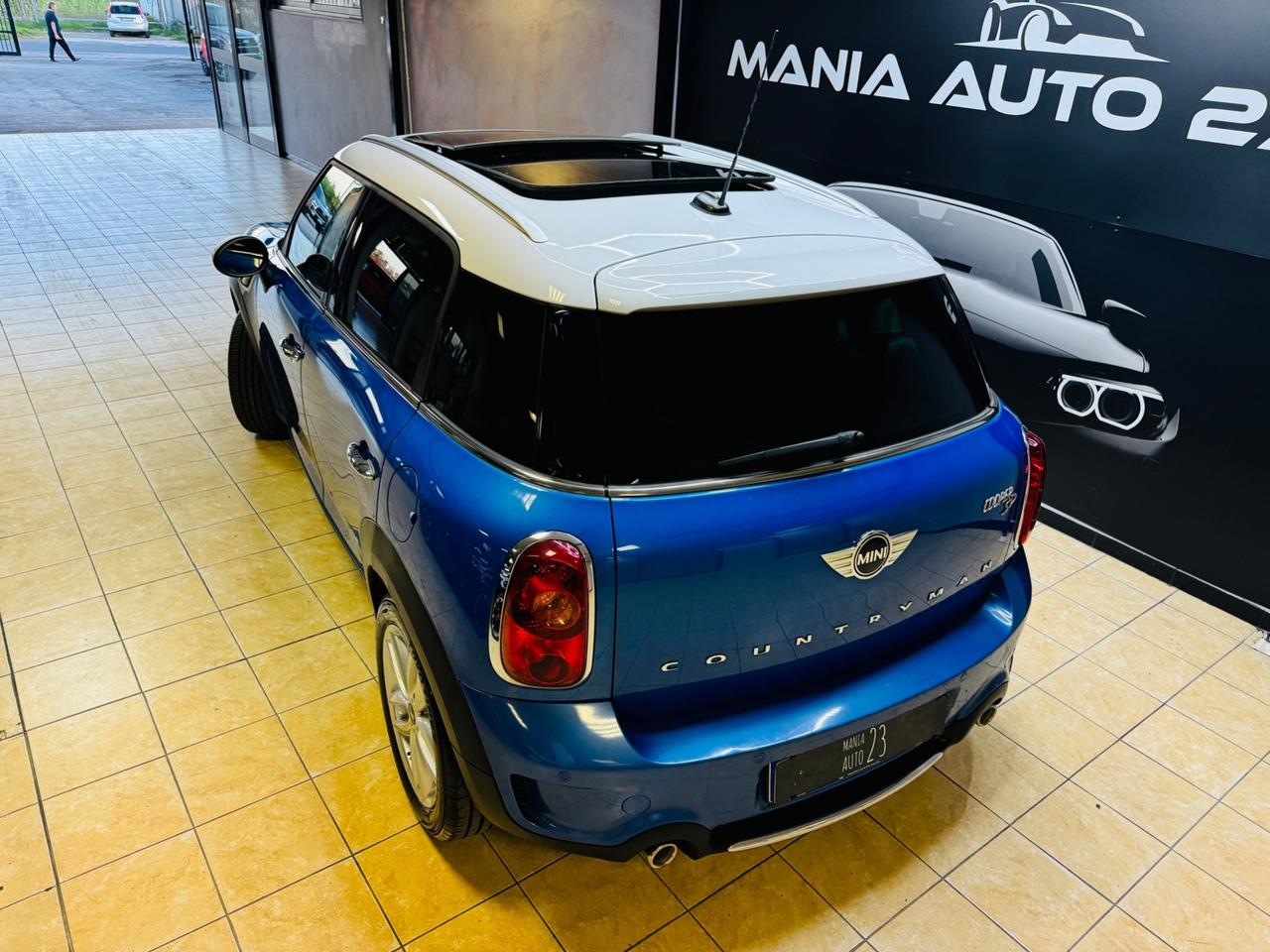 Mini Cooper SD Countryman*AUTOMATICA*TETTO PANORAMA*NAVI*143 CV*