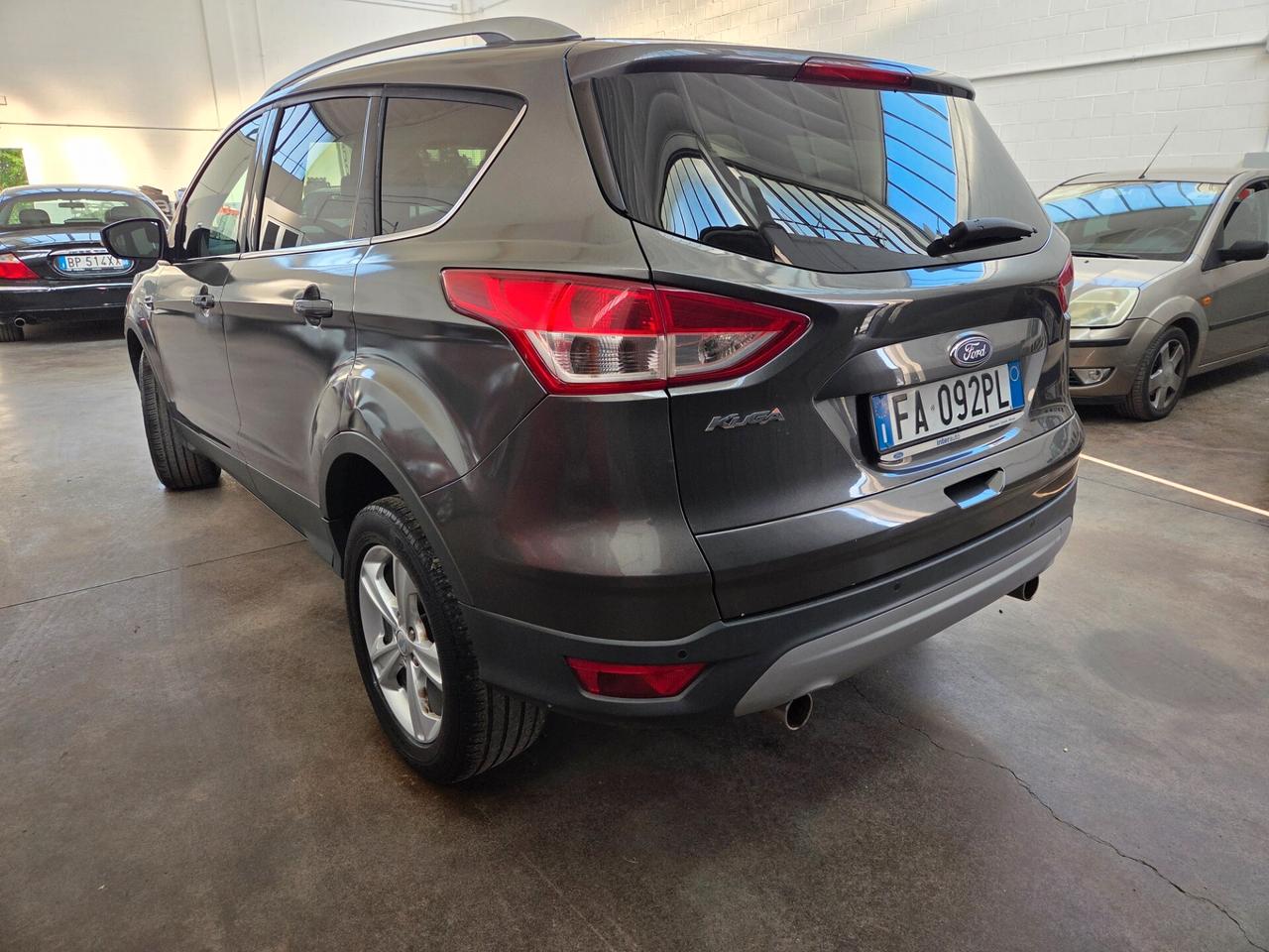 Ford Kuga 2.0 TDCI 115 CV 2WD Business