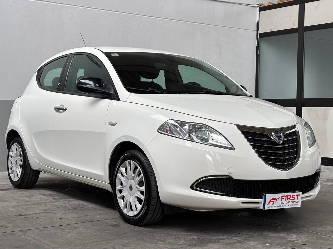 Lancia Ypsilon 1.2 69 CV Platinum