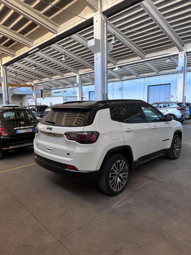 JEEP Compass 1.5 Turbo T4 e-Hybrid 130cv (96kw) FWD