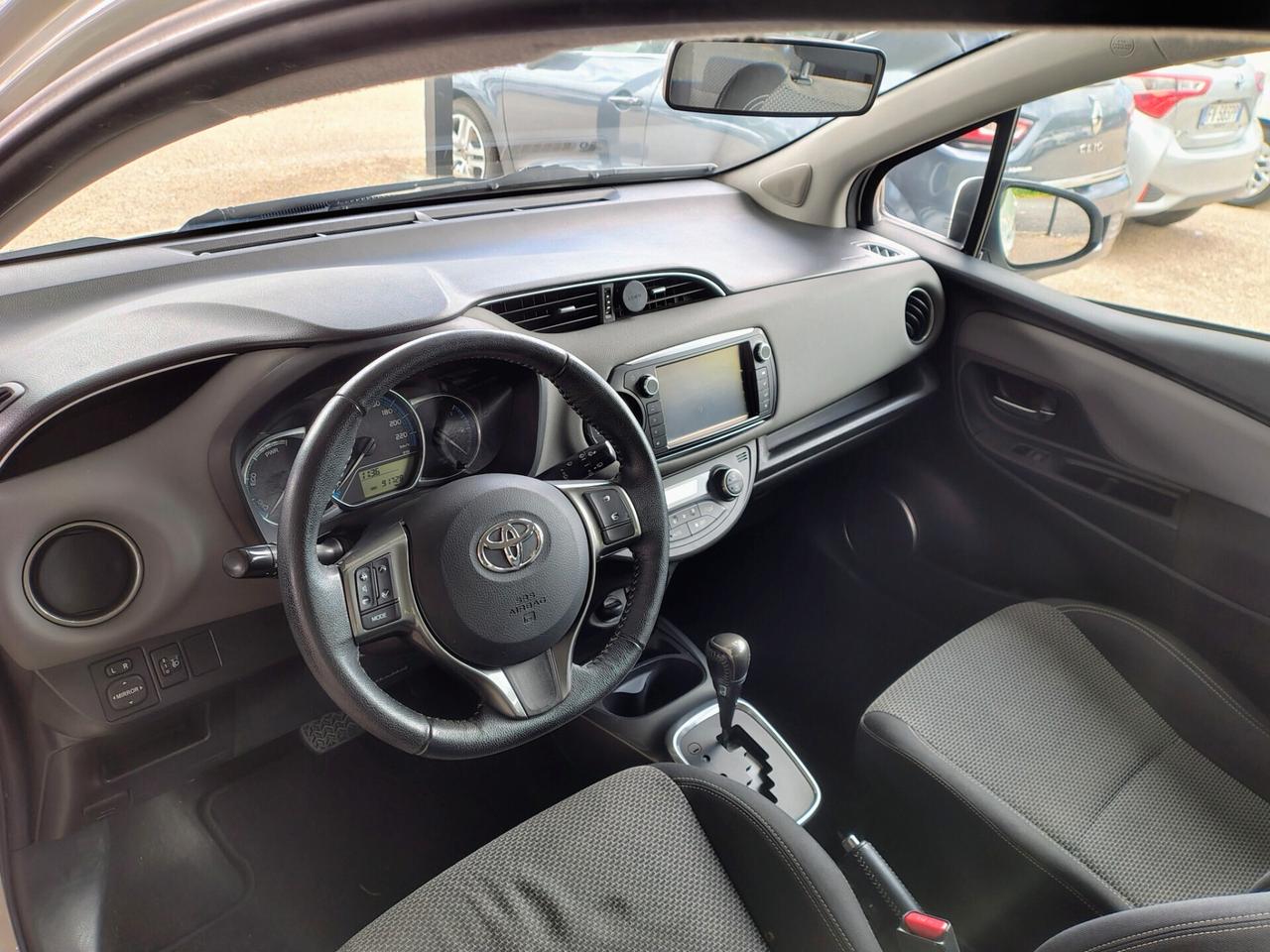 Toyota Yaris 1.5 Hybrid 5 porte Lounge