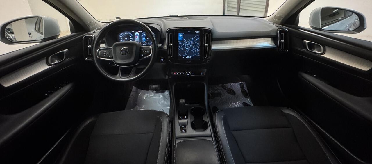 Volvo XC40 D3 Geartronic Momentum