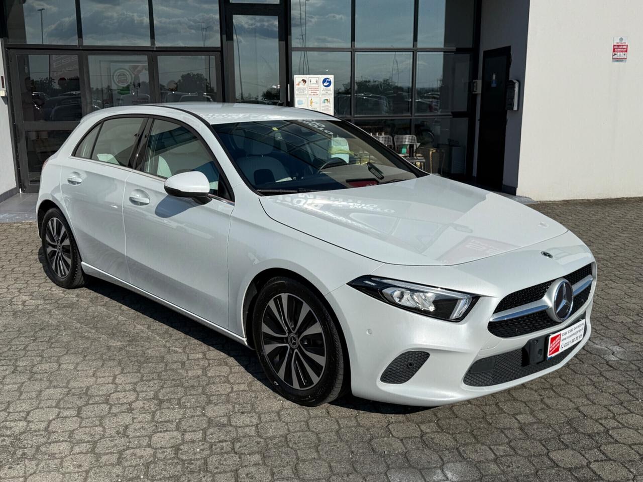 Mercedes-benz A 180 d |PELLE|CERCHI IN LEGA|LED