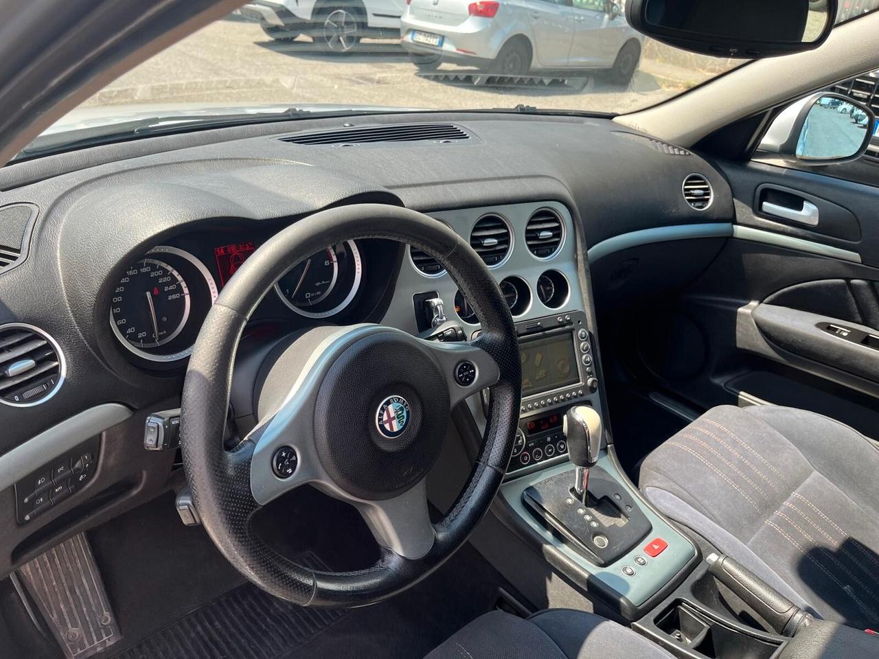 Alfa Romeo 159 1.9 JTDm Sportwagon Distinctive