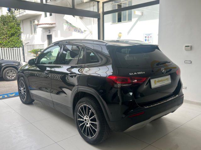 MERCEDES-BENZ GLA 180 d Automatic Business Extra da ?339,00 mensili