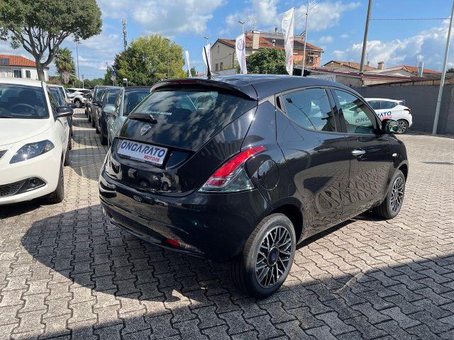 LANCIA Ypsilon 1.0 FireFly 5 porte Hybrid Platino #Pack.Tech