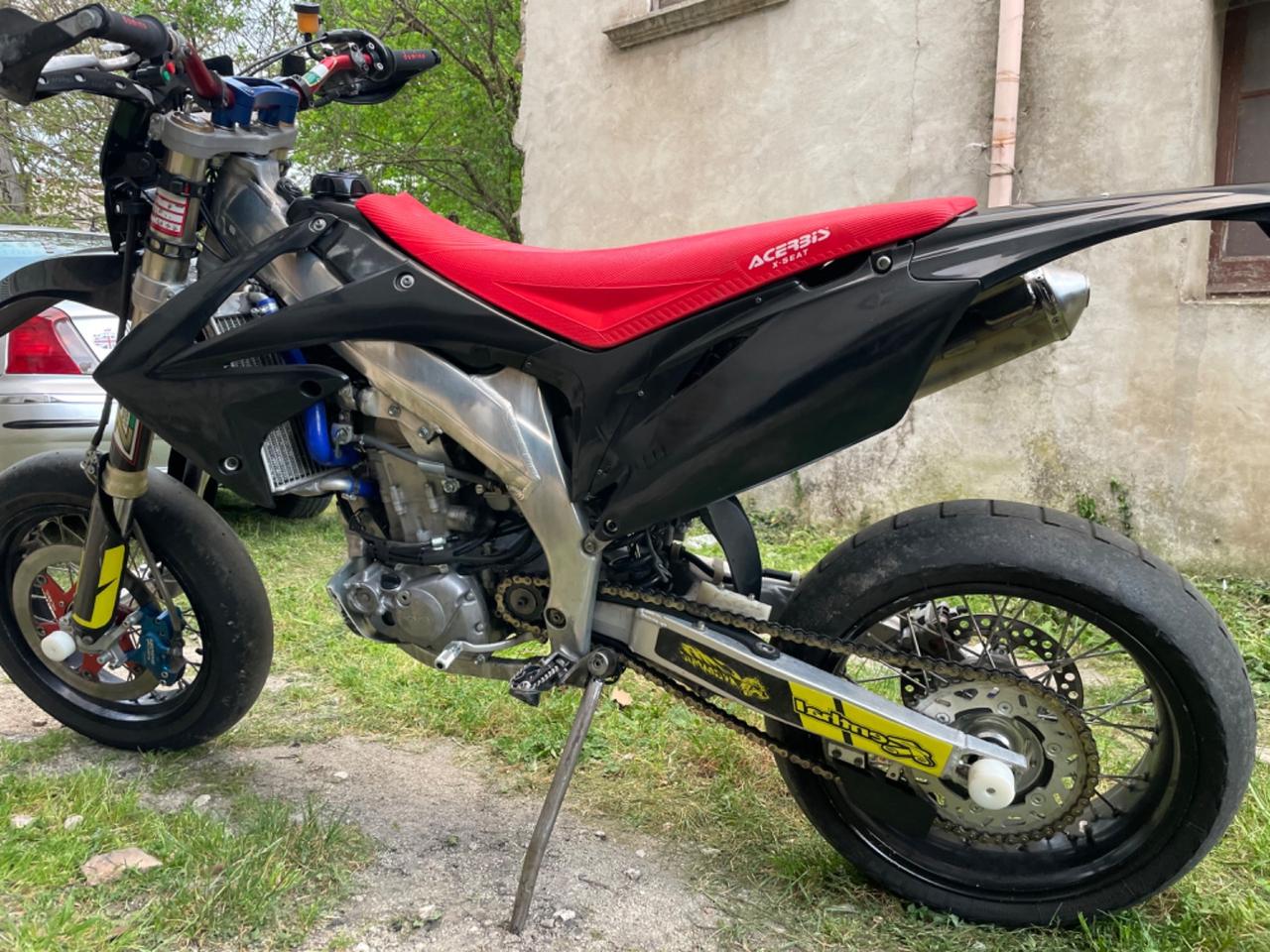 Honda Crf 450 super moto targato