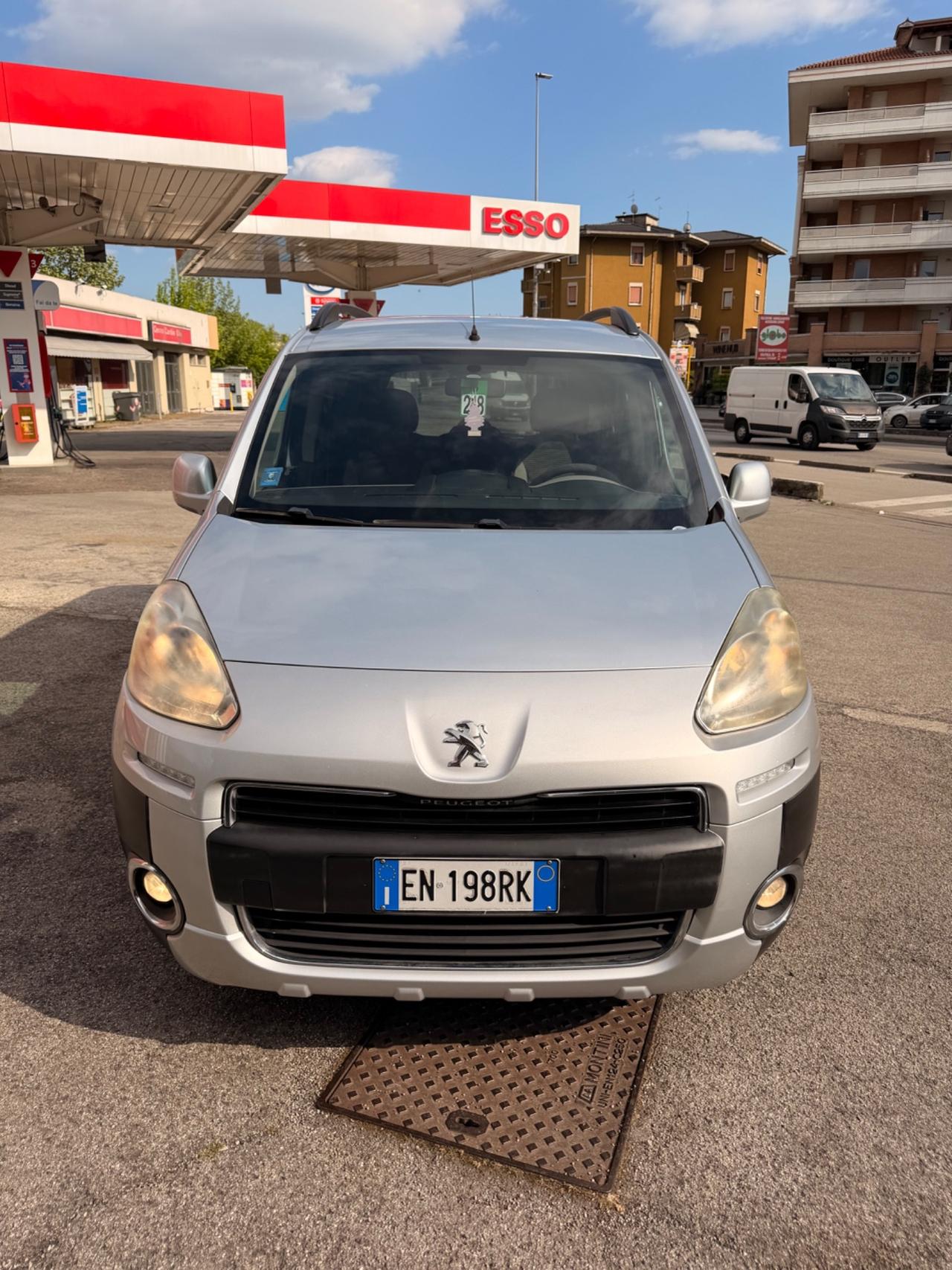 Peugeot Partner Tepee 1.6HDI NEOPATENTATI 5posti euro5
