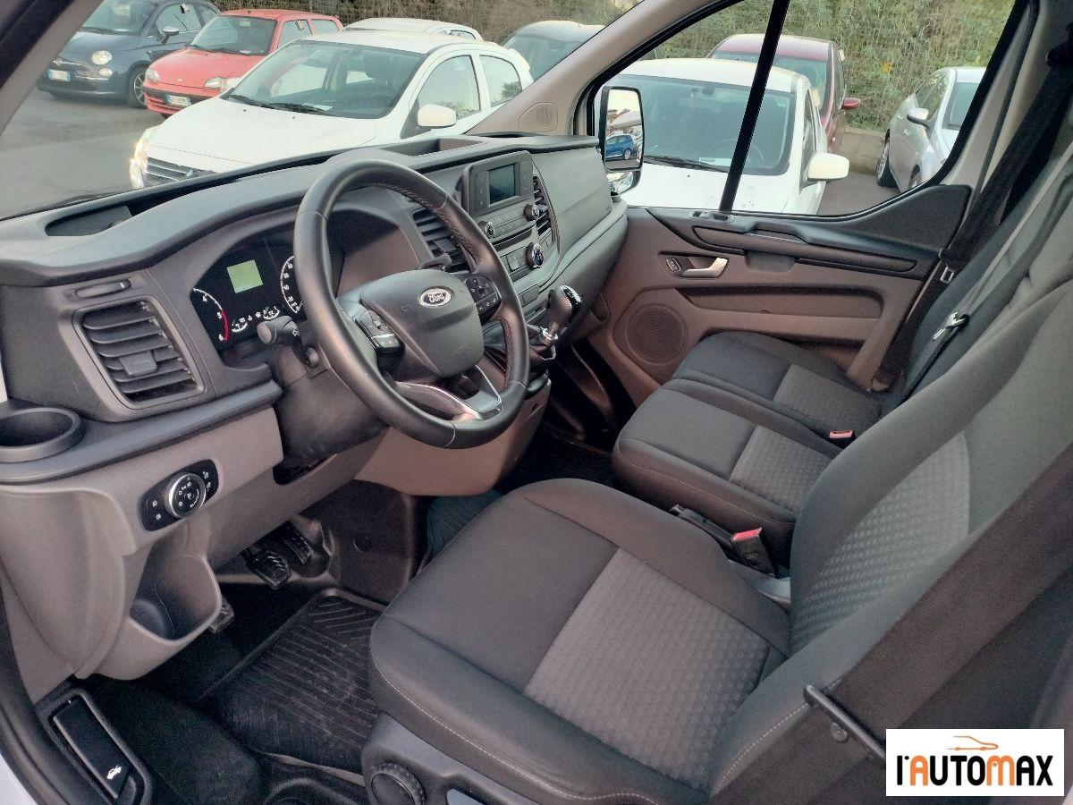 FORD - Transit Custom 9 Posti - Prezzo IVA Inclusa