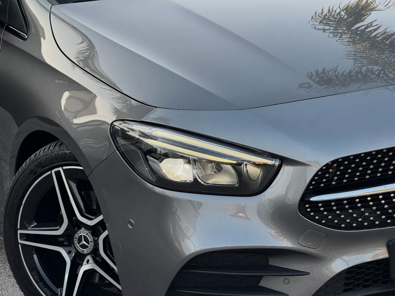 Mercedes-Benz B 180 d Premium AMG PACK LUCI