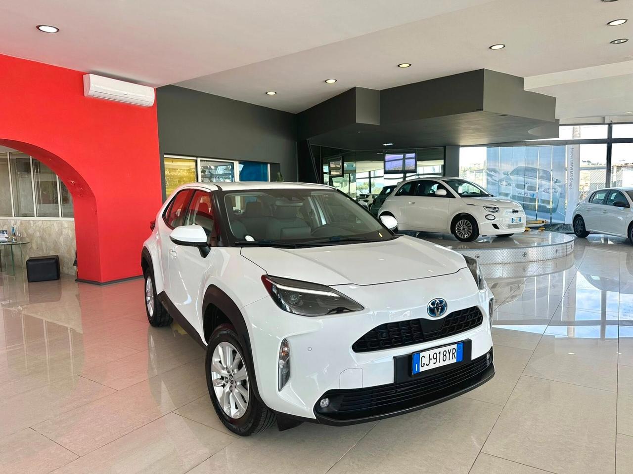 TOYOTA YARIS CROSS 1.5Hybrid E-CVT TREND