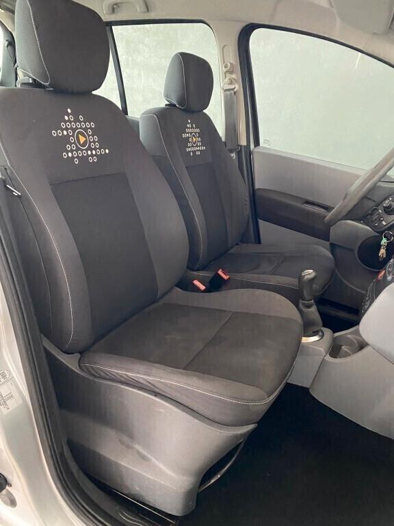 Renault Modus 1.5 dCi 75CV Wave