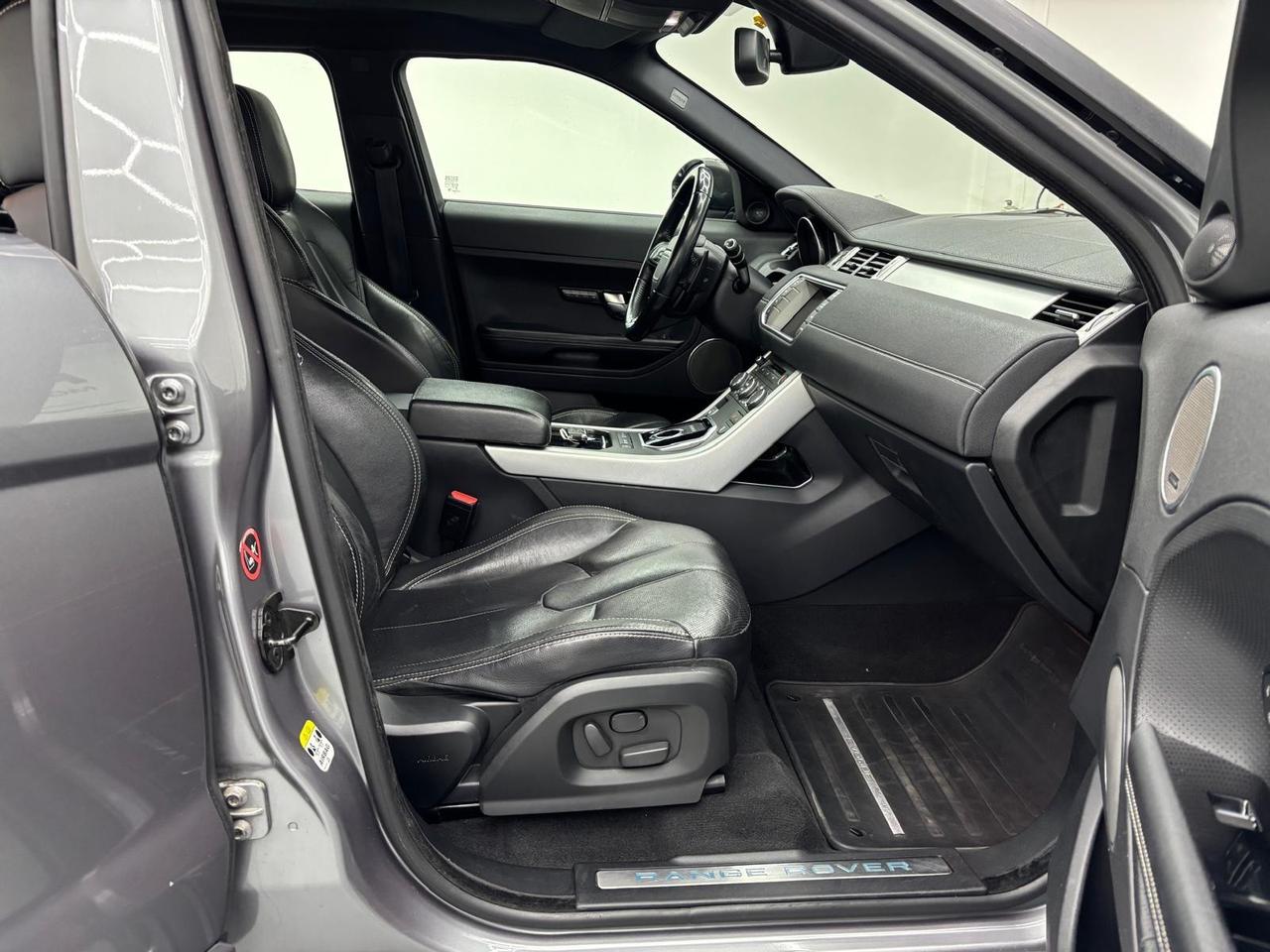 Land Rover Range Evoque 2.2 Sd4 5p. Pure Tech Pack