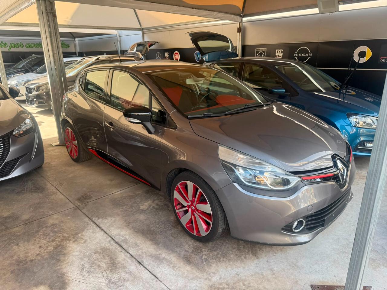 Renault Clio dCi 8V 90CV EDC Start&Stop 5 porte Energy Intens