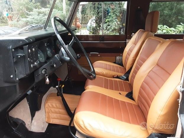 Land Rover 88 SERIE LIMITATA