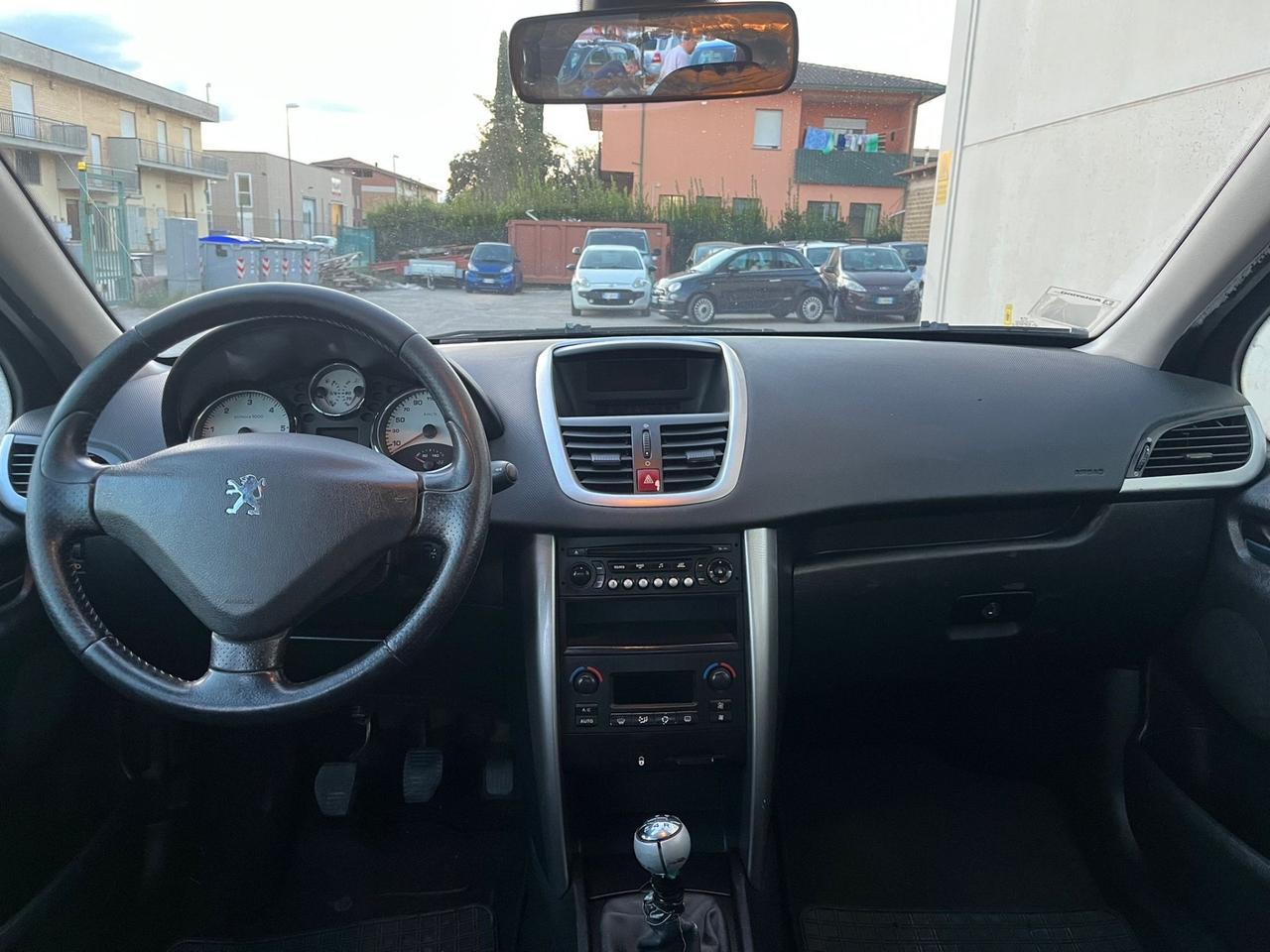 Peugeot 207 1.6 HDi 90CV 5p. XS