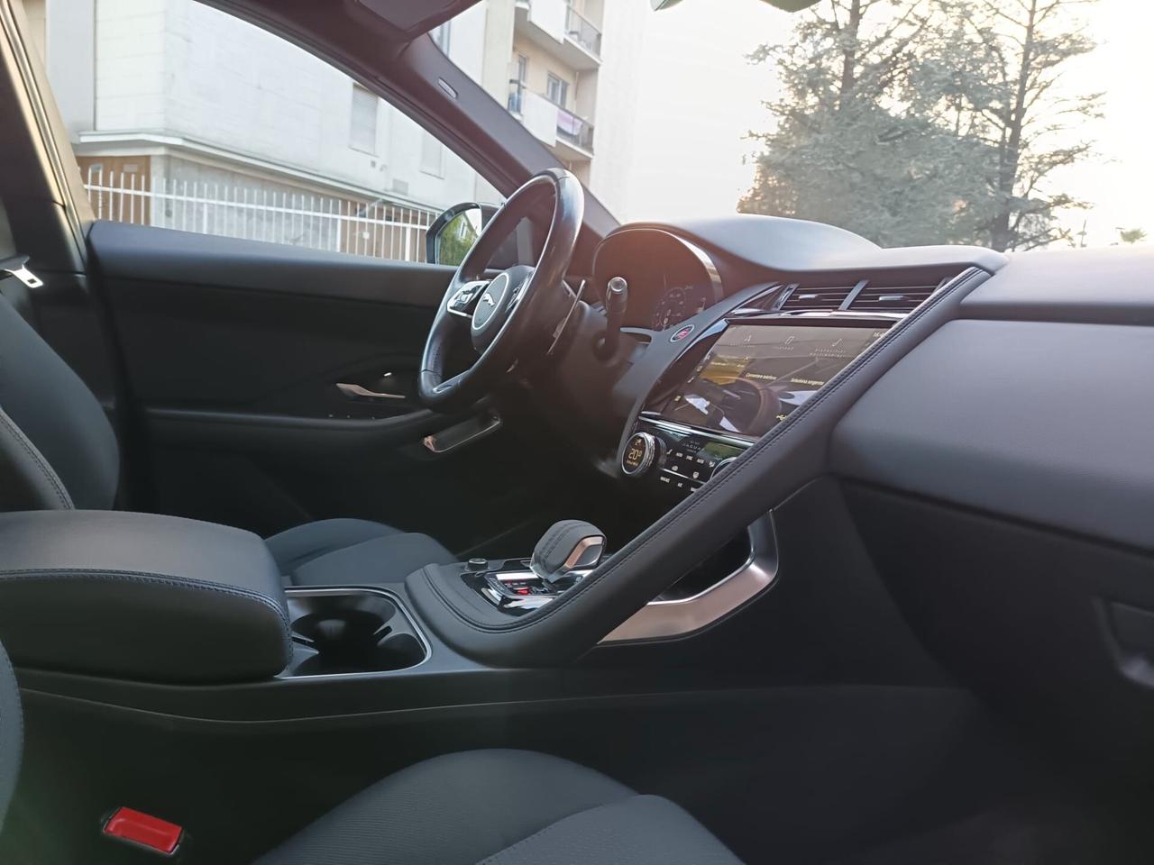 Jaguar E-Pace 1.5 I3 160 CV Auto R-Dynamic
