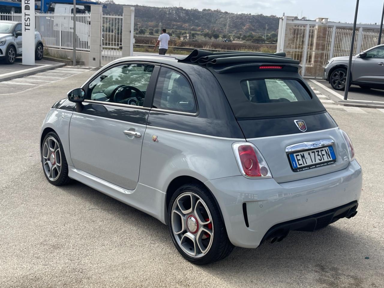 Abarth 500 C 1.4 Turbo T-Jet