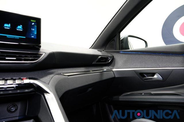 PEUGEOT 3008 Hybrid4 300 E-EAT8 ALLURE PACK FULL LED