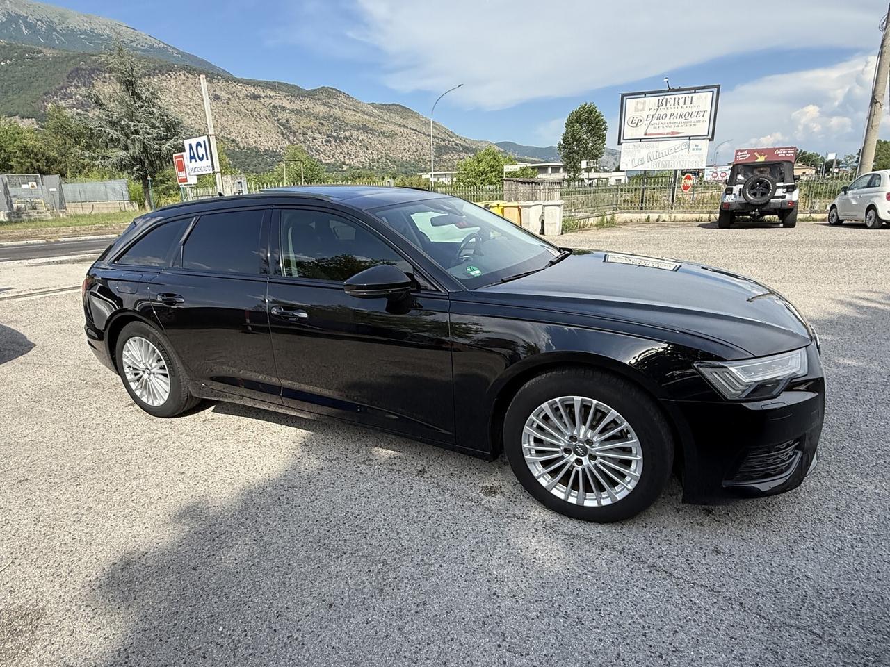 AUDI A6 AVANT VIRTUAL TDI-HYBRID BLACK LINE