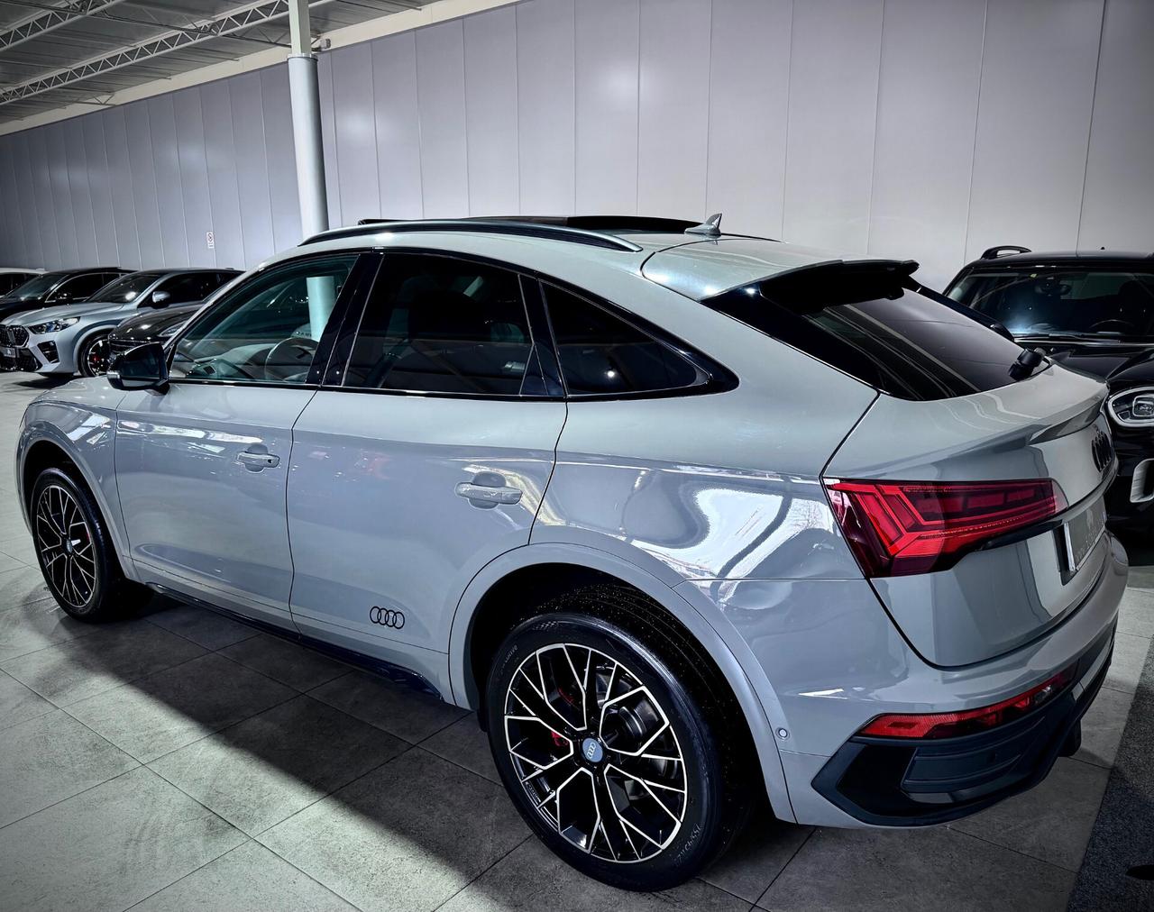 Audi Q5 SPBK 40 2.0 TDI 204CV Quattro S-Tronic S-Line