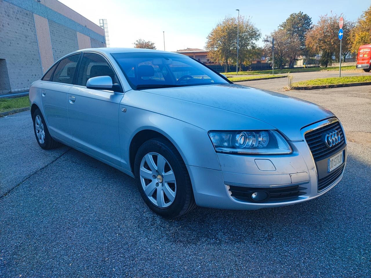 Audi A6 2.4 V6 quattro benzina GPL berlina