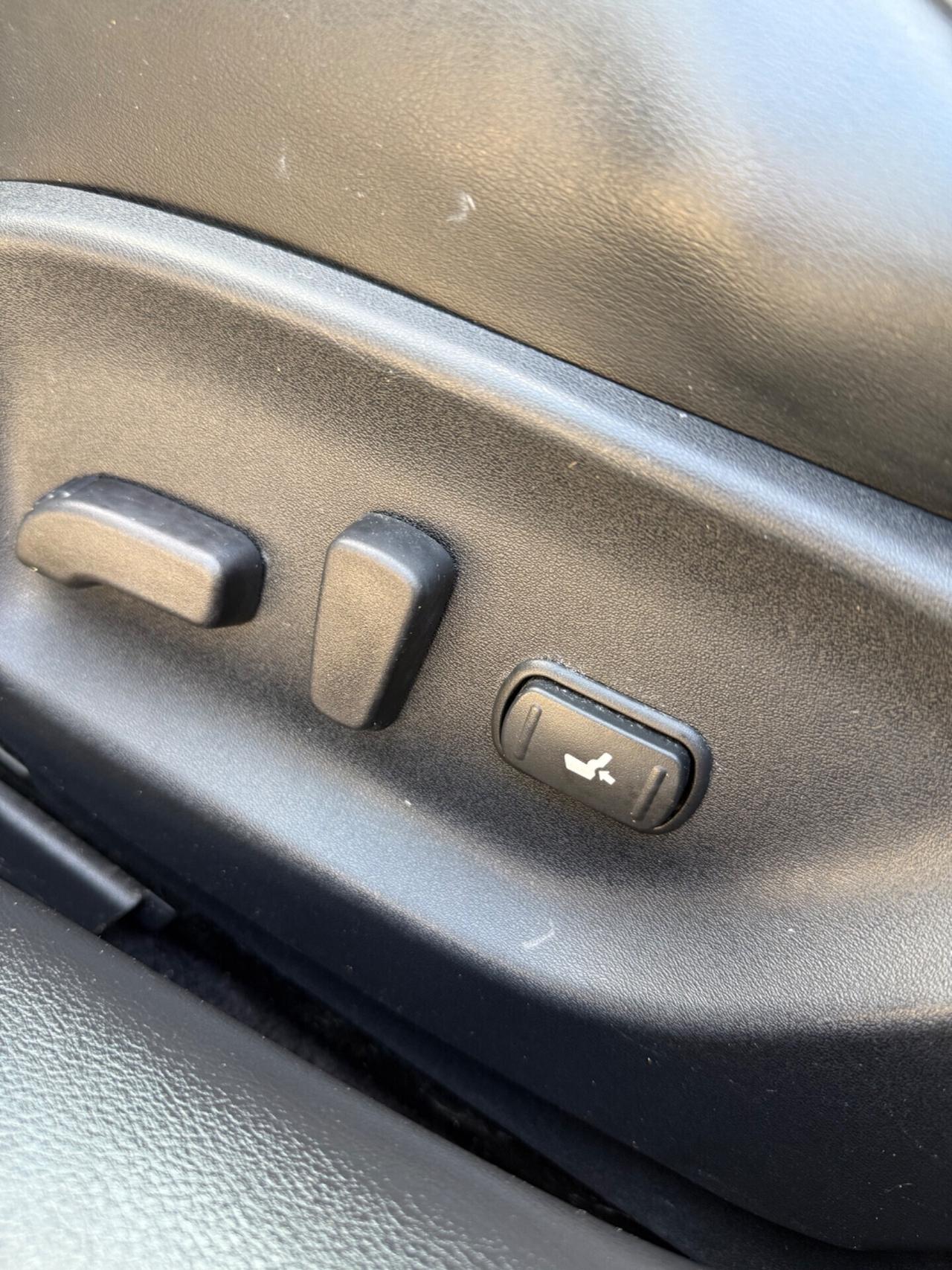 Infiniti Q50 2.2 diesel AT Sport