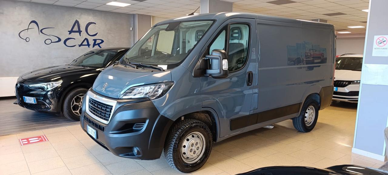Peugeot Boxer 330 2.2 BlueHDi 120 S&S PC-TN Furgone