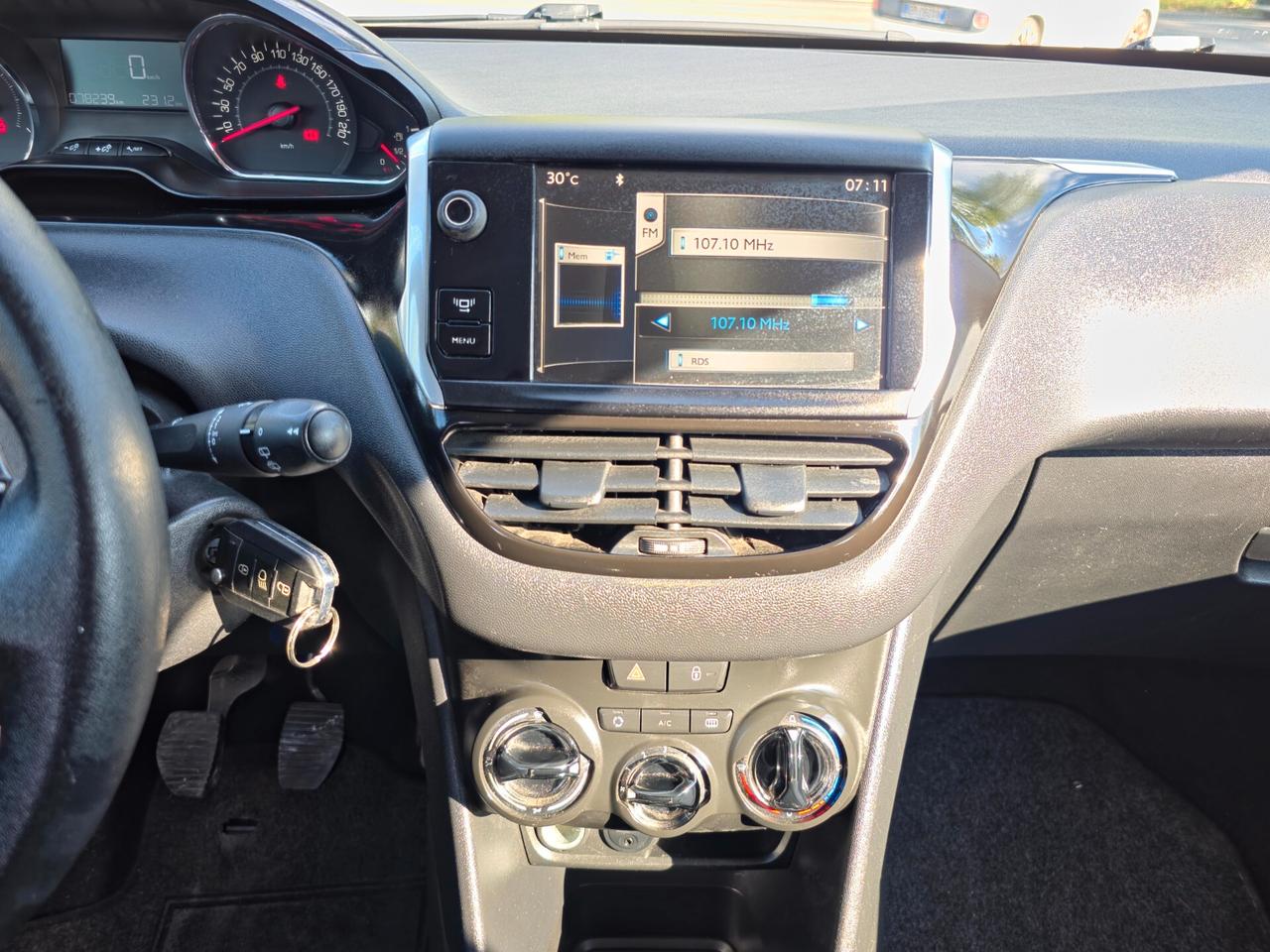 Peugeot 208 1.2 VTi 82 CV 5 porte Allure 2013-E5B Manuale NEO