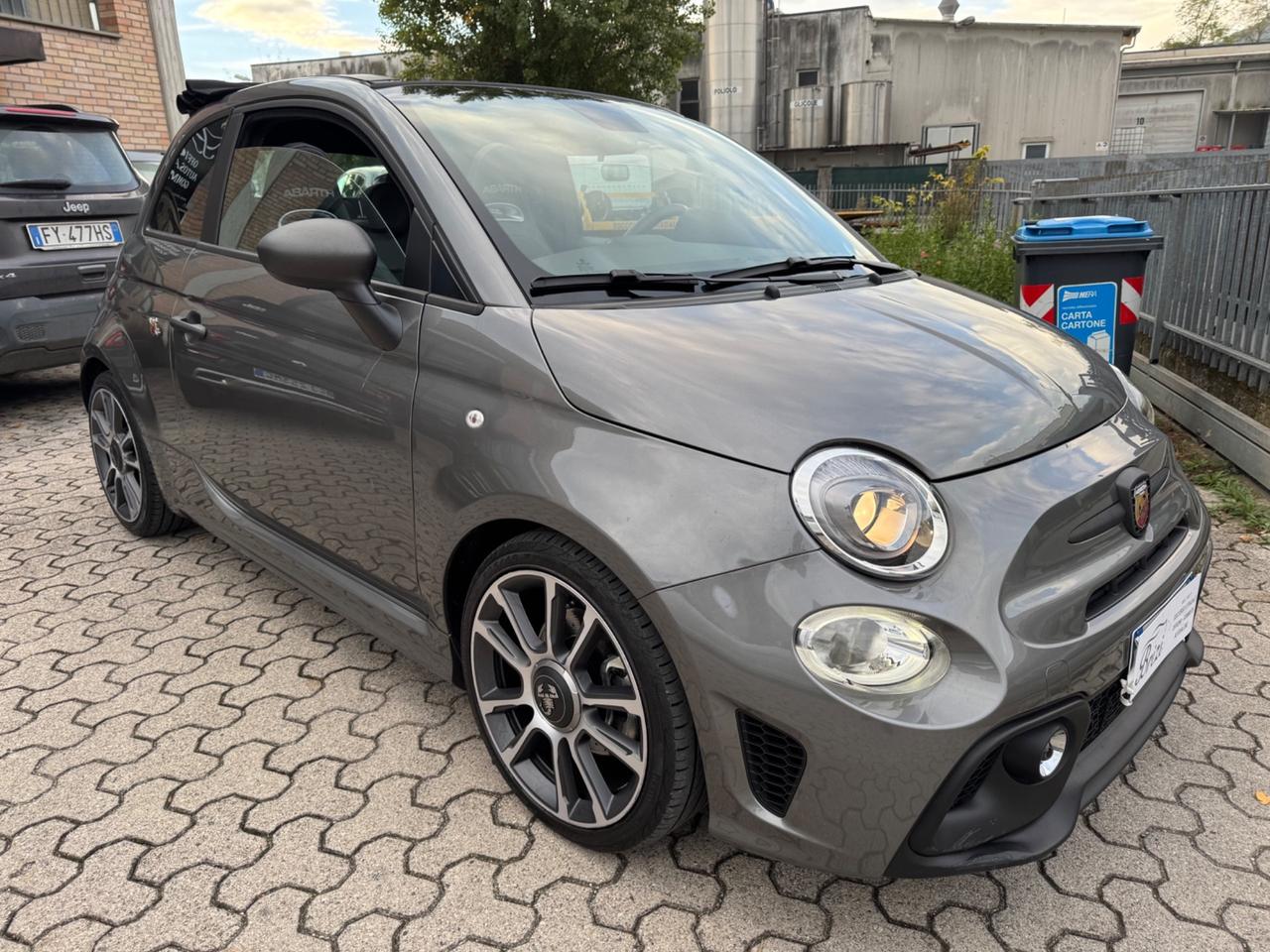 Abarth 595 C 1.4 Turbo T-Jet 165 CV