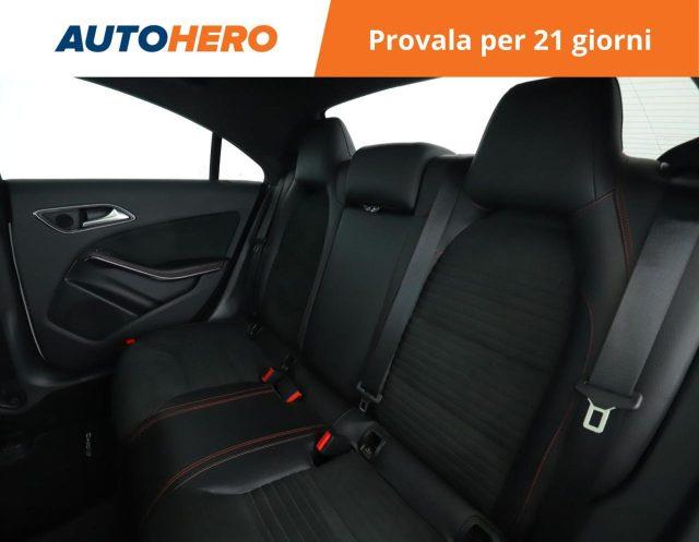 MERCEDES-BENZ CLA 200 d Automatic Premium