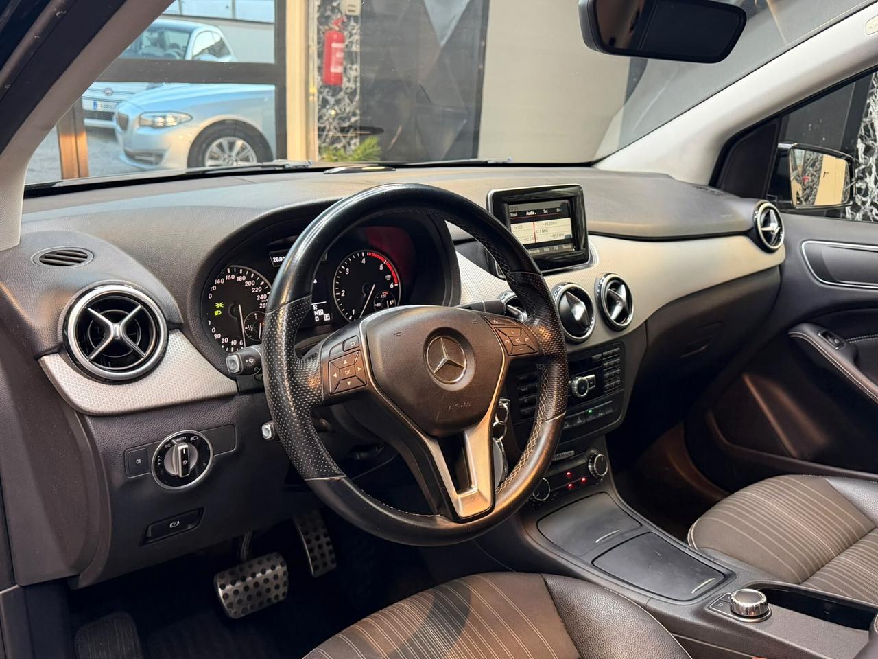 Mercedes-benz B 200 CDI Premium