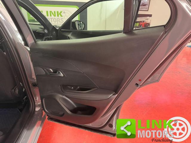 PEUGEOT 2008 PureTech 130 S&S EAT8 Allure