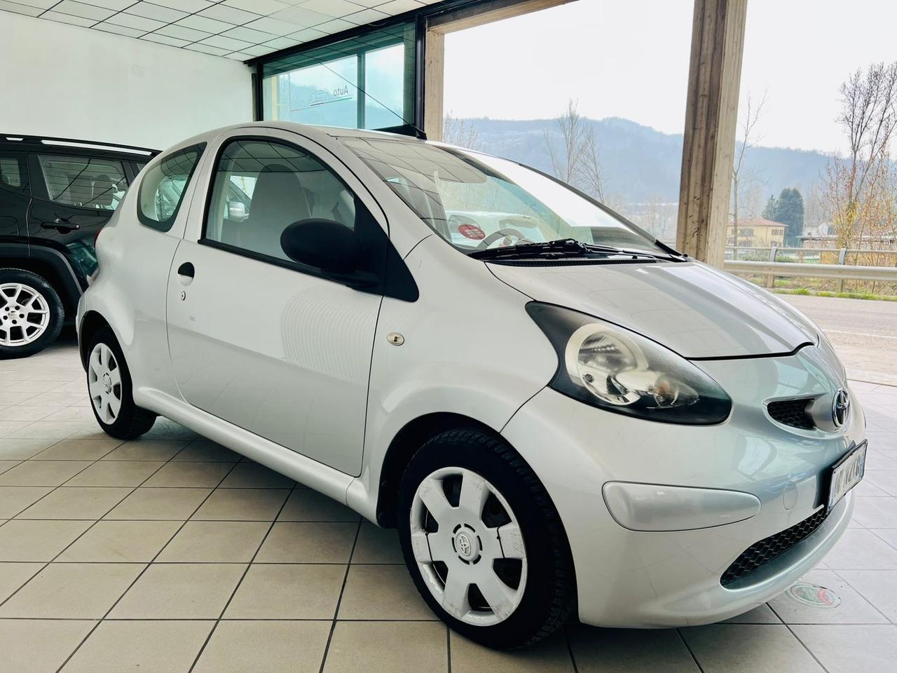 Toyota Aygo 1.0 12V VVT-i 3 porte Now