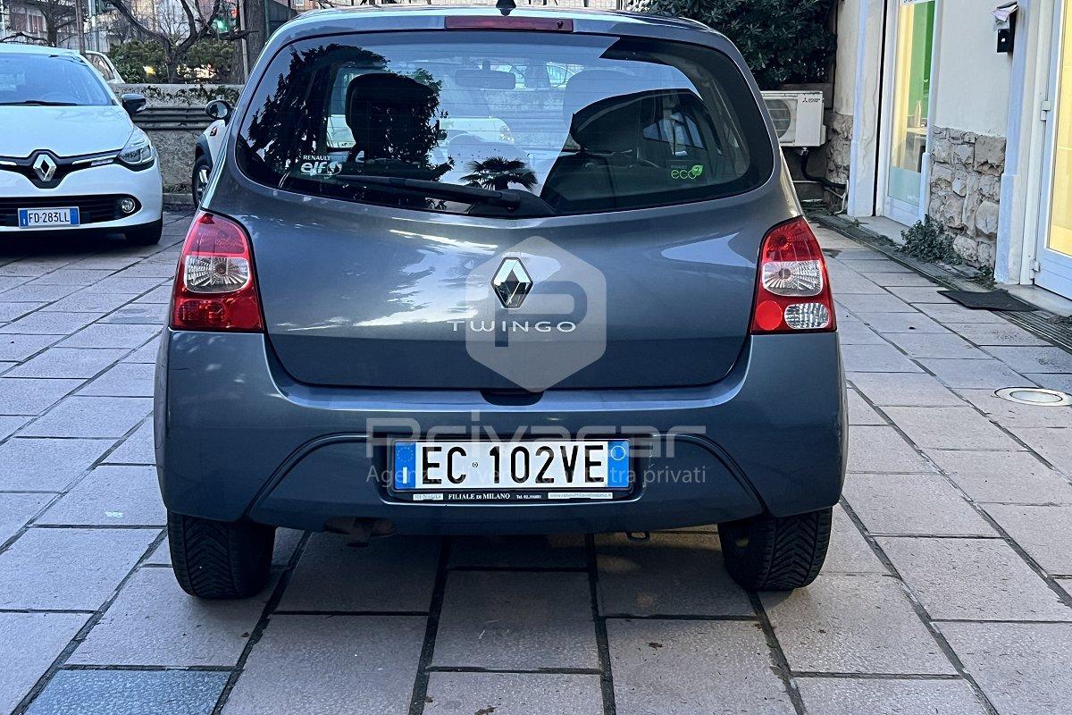 RENAULT Twingo 1.2 16V LEV Dynamique