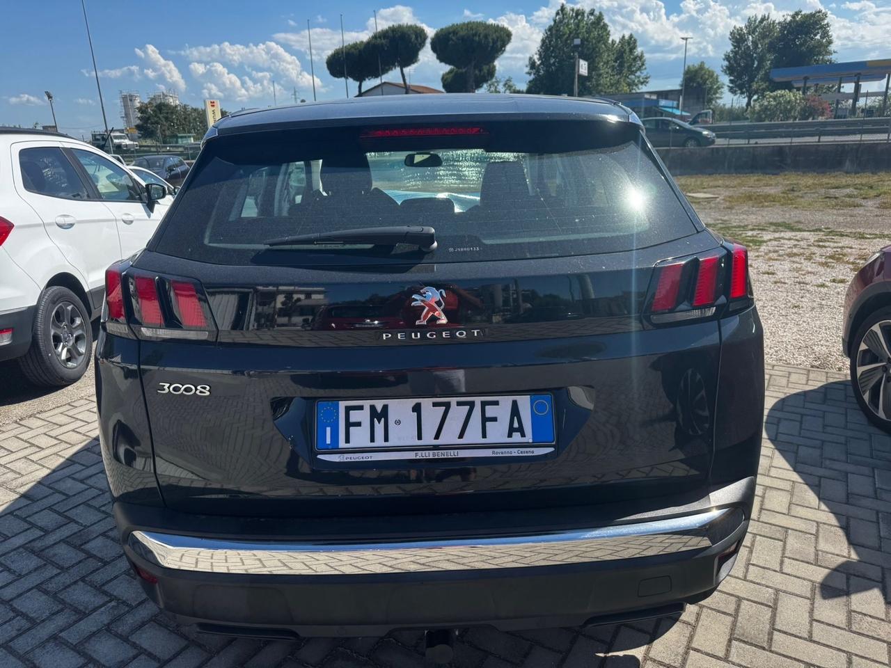 Peugeot 3008 BlueHDi 130 S&S EAT8 Active