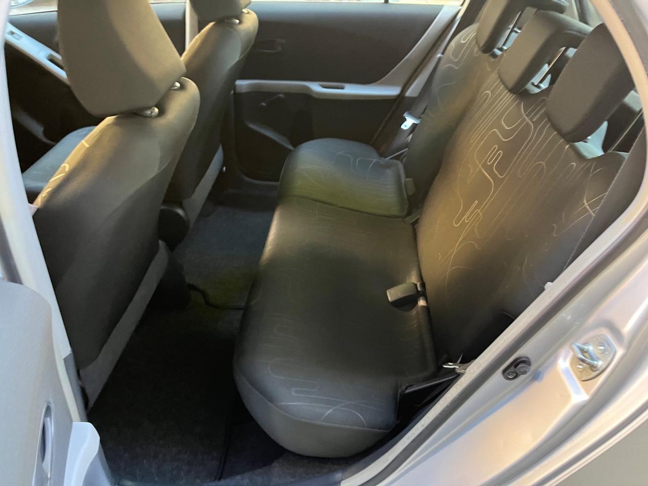 Toyota Yaris 1.0 3 porte Sol