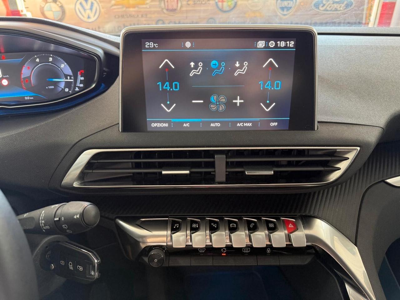 Peugeot 3008 BlueHDi 130 S&S Business 2020