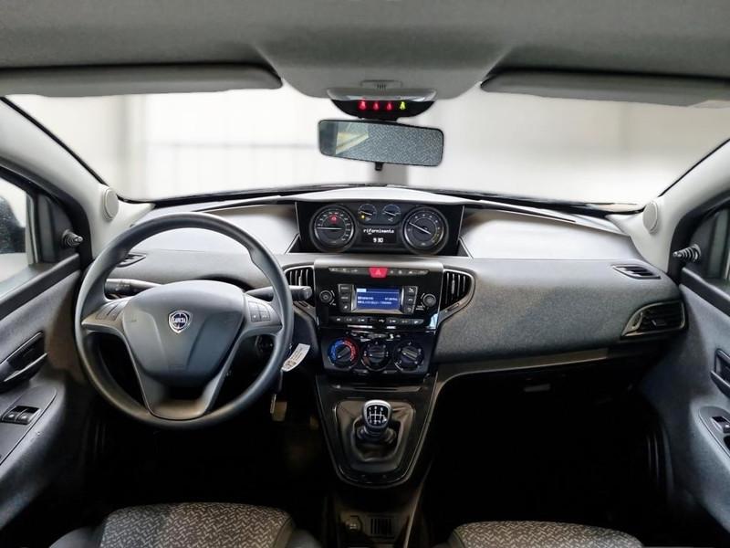 LANCIA YPSILON 1.0 FIREFLY 70 CV HYBRID SILVER 5 PORTE BERLINA