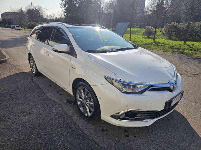 TOYOTA Auris Touring Sports 1.8 Hybrid Style