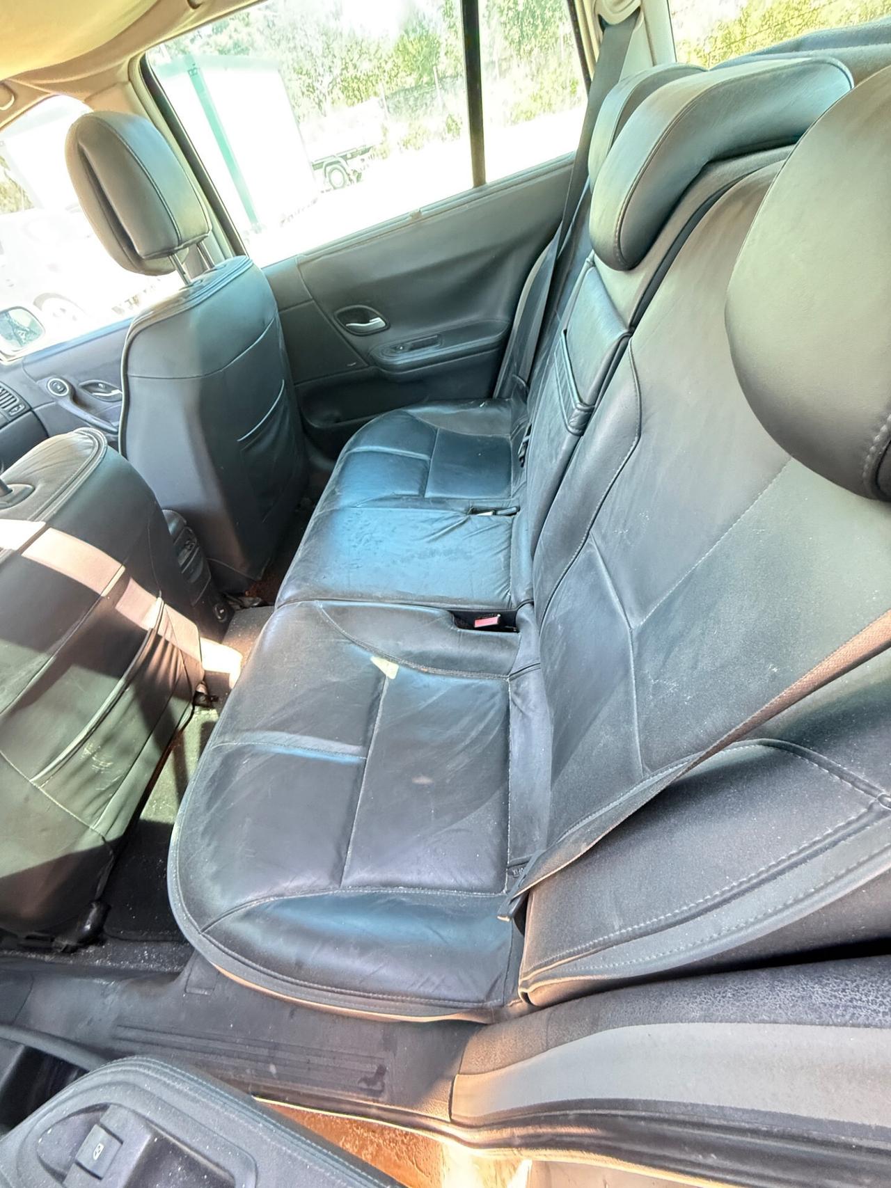 Renault Laguna Coupé 1.9 dCi 120CV Luxury Edition