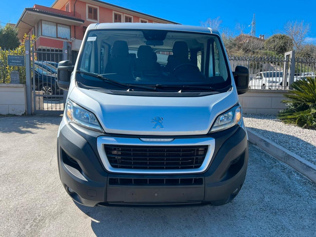 Peugeot Boxer 2.2 140cv 9 Posti