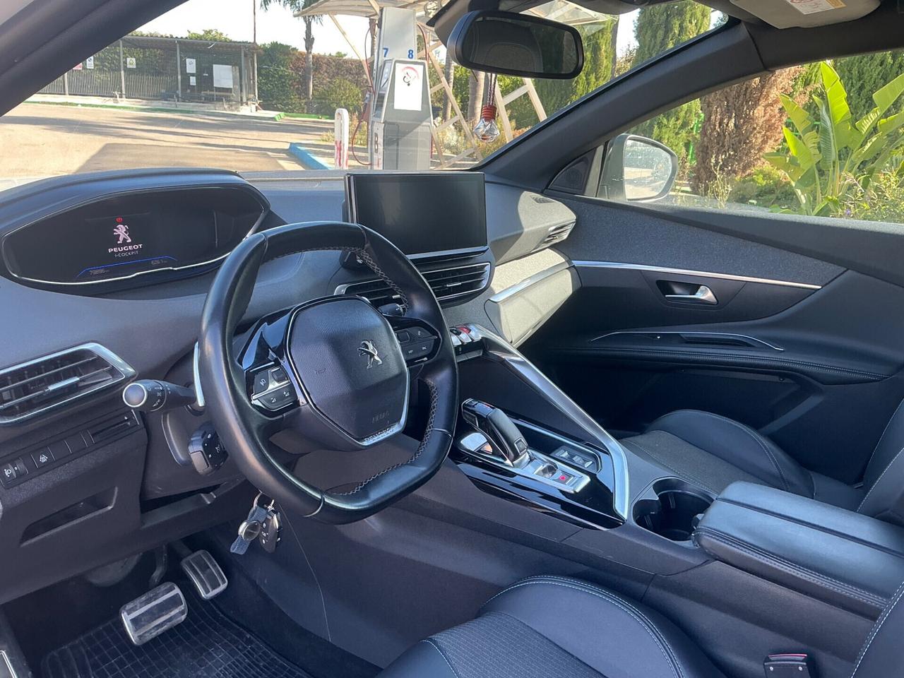 PEUGEOT 3008 1.5 DIESEL 130cv ALLURE -12/2020