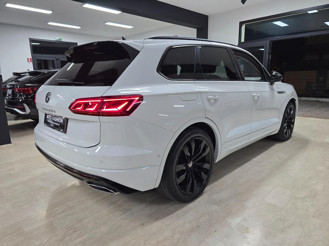 Volkswagen Touareg 3.0 V6 TDI SCR R-Line