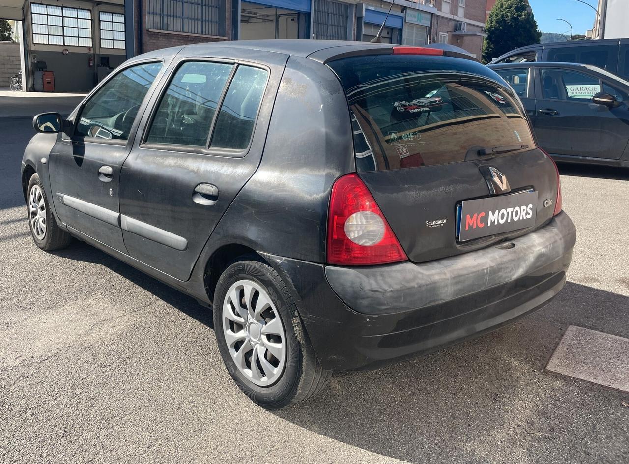 Renault Clio 1.2 BENZINA/GPL