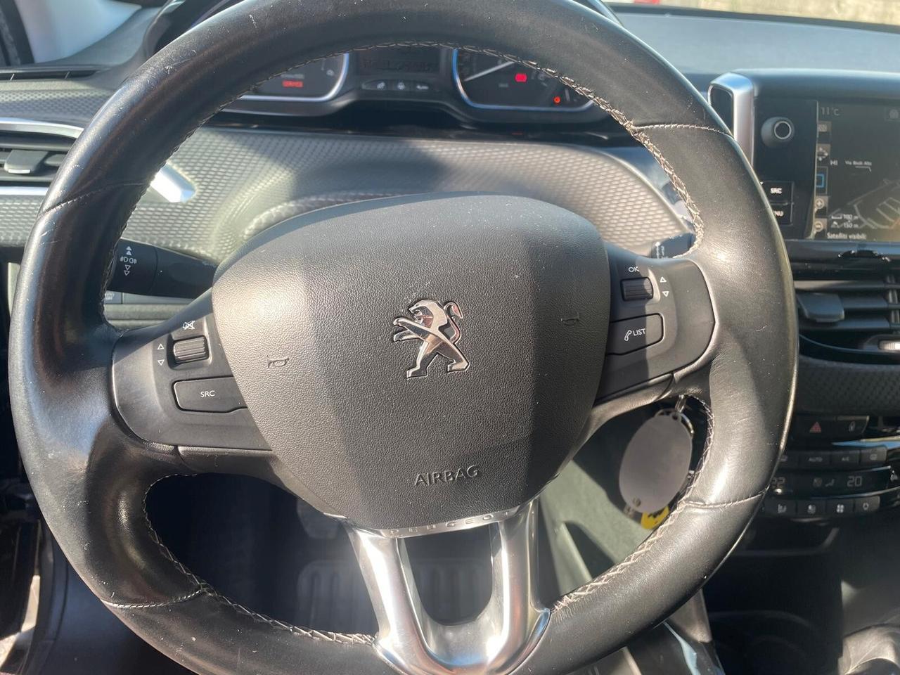 Peugeot 2008 BlueHDi 120 Allure