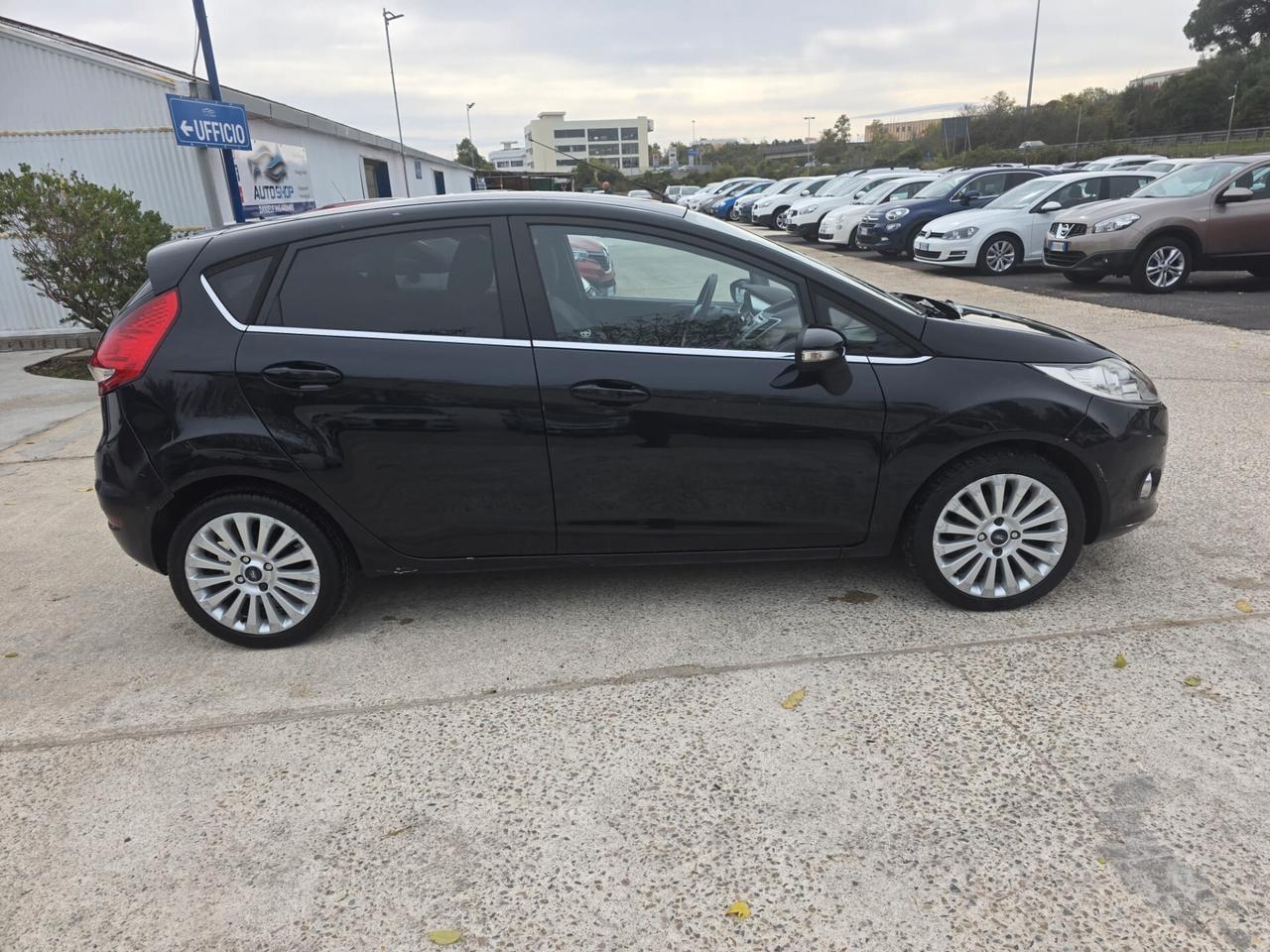 Ford Fiesta 1.4 TDCi 5p Titanium