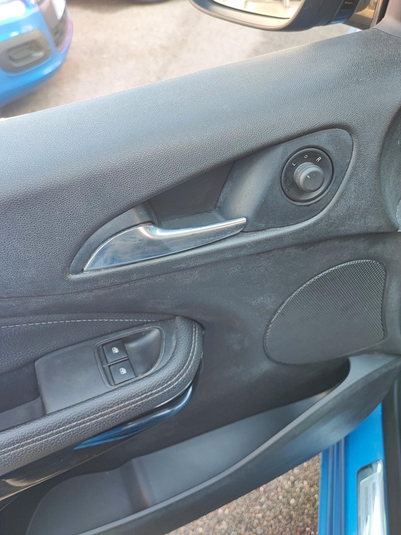 Opel Adam 1.2 70 CV Start&Stop idonea neopatentati