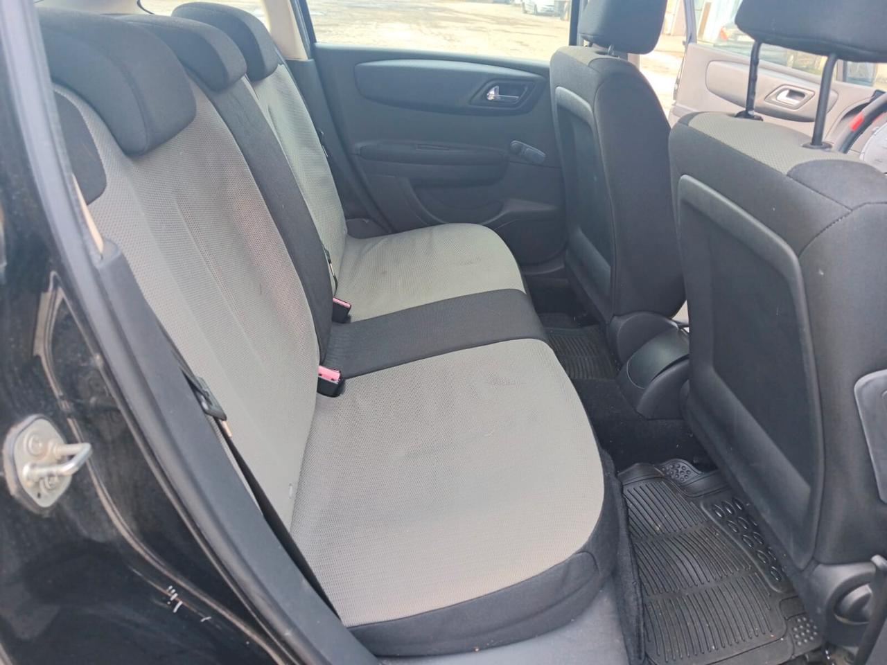 Citroen C4 2009----1.6 Diesel